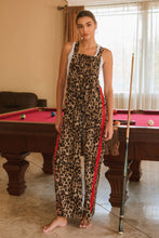 Load image into Gallery viewer, Leopard Printed Overall Jumpsuit