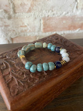 Load image into Gallery viewer, Tap Tap Bracelet