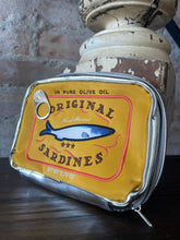 Load image into Gallery viewer, Sardine Pouch