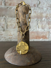 Load image into Gallery viewer, Sully