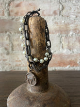 Load image into Gallery viewer, Edison