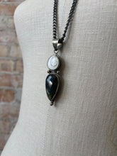 Load image into Gallery viewer, Hollis