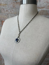 Load image into Gallery viewer, Tova