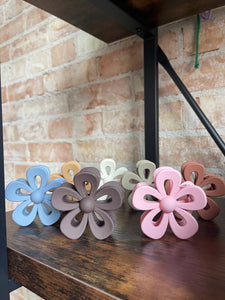 Cut-Out Floral Hair Clips